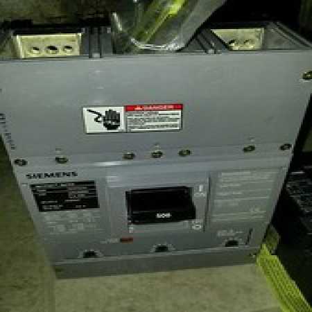 NEW SIEMENS LFF3M500 3 POLE 500A 415V CIRCUIT BREAKER W/ HARDWARE