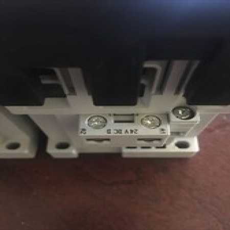 Allen Bradley 104-C60DJ22 Ser C Reversing Contactor 24V DC Coil