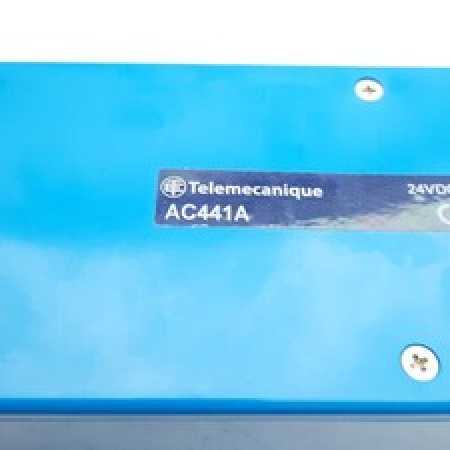 Telemecanique AC441A Configurator, 24VDC, 630mA, W/USB to Serial Adapter