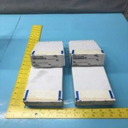 4 AMAT 0680-01938 CB PADLOCK OFF ONLY RIGHT HAND FOR J, 144912